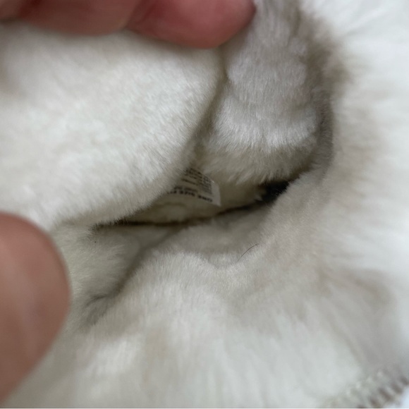 Brookestone Brown Suede Mittens - Picture 7 of 7